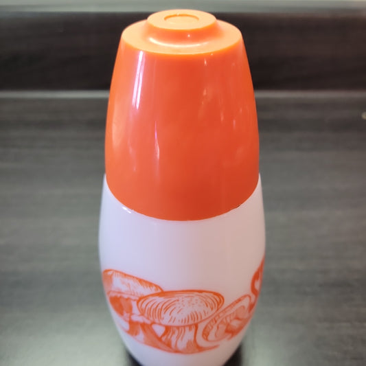 Vintage Retro Gemco Milk Glass Orange Mushroom Sugar Shakers