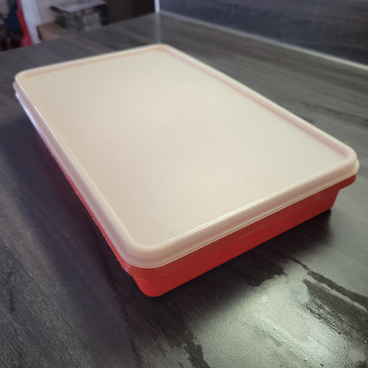 Tupperware 794-7 Bacon Deli Meat Keeper Container Paprika Sheer Lid Vintage