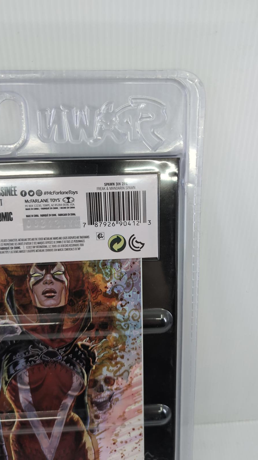 Spawn Scorched Freak and Mandarin Spawn Action Figures with Comic Book