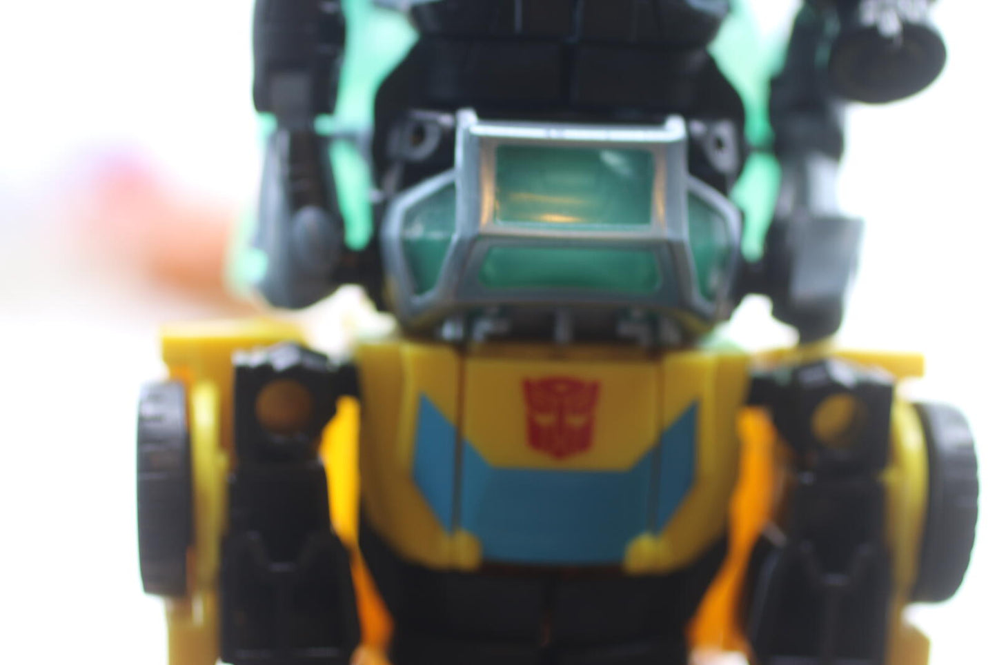 Transformers EarthSpark Cyber-Combiner Bumblebee & Mo Malto Action Figures 6y+