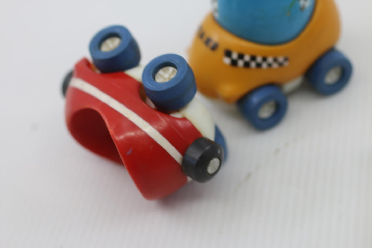 Vintage Tonka Toddler Peek A Boo Face Changing Finger Puppet Figure & Train
