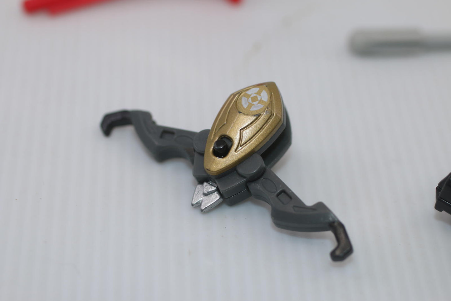 BAKUGAN BakuNano Gold CROSSTRIKER RARE 50G Spin Master Sega Toys HTF