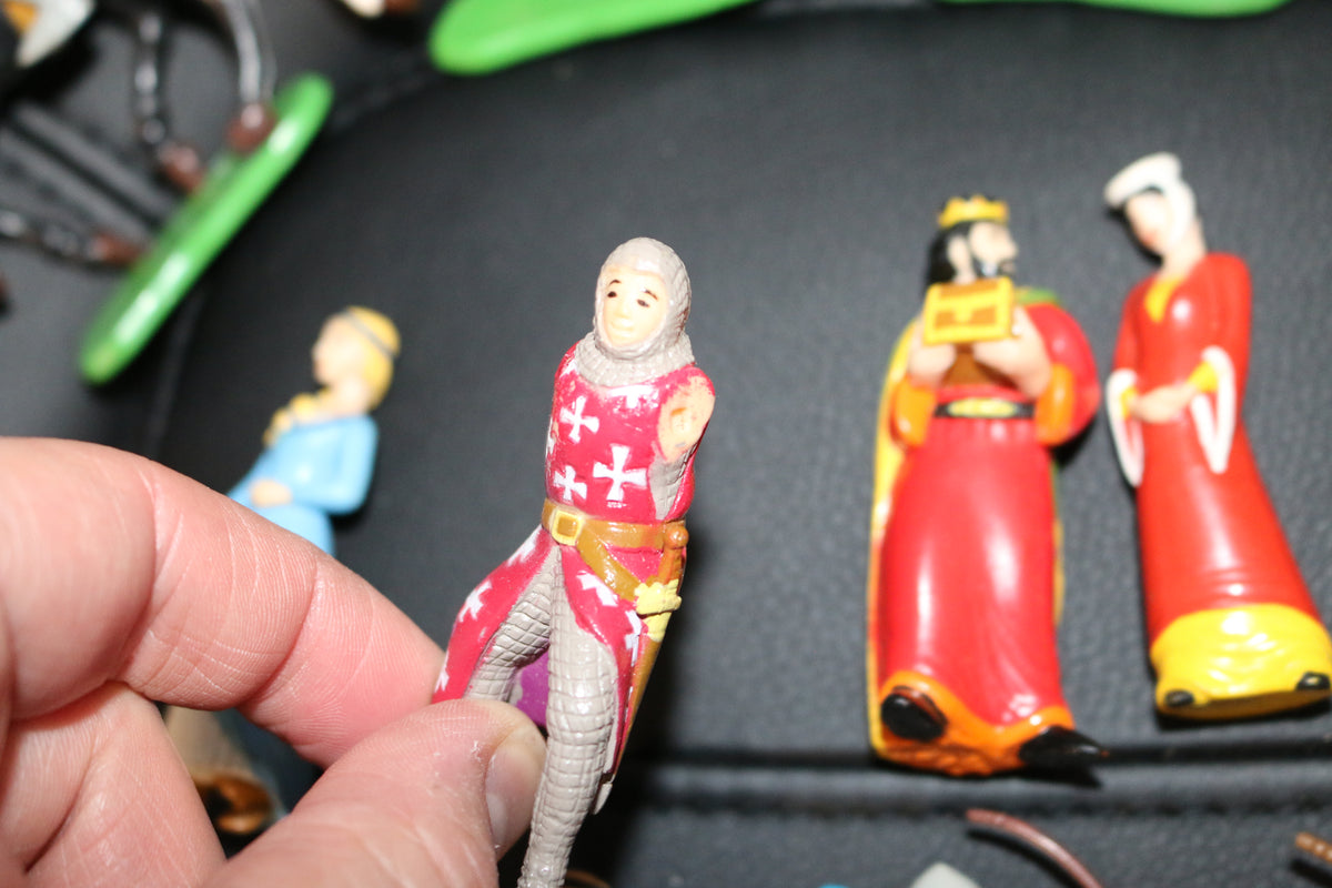 Atlas Hachette ROBIN DES BOIS COLLECTION FIGURINES figures toys lot