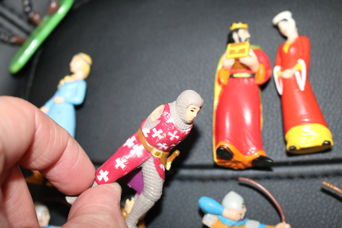 Atlas Hachette ROBIN DES BOIS COLLECTION FIGURINES figures toys lot