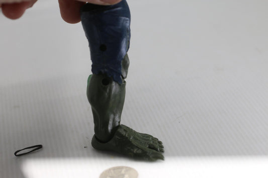 Marvel Legends Build a Figure BAF Ultimate Green Goblin Left Leg Hasbro 2017