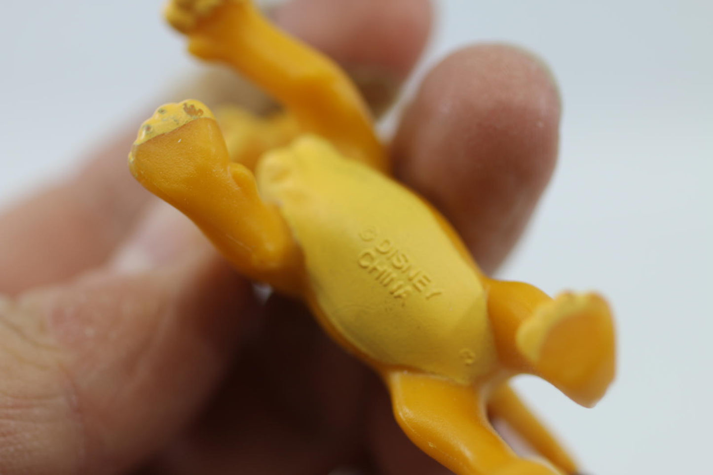 Vintage Disney The Lion King Pouncing Simba Plastic Figure 1.5”