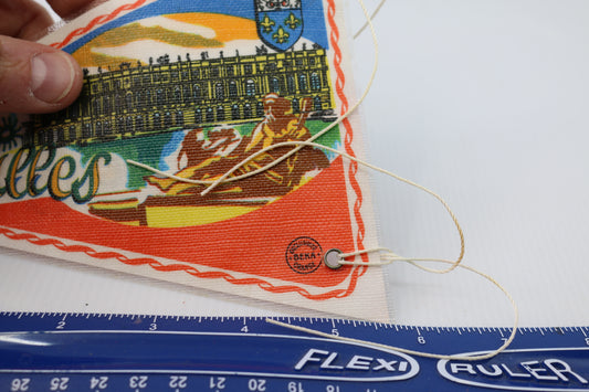 Vintage pennant felt Souvenir Europe France Versailles Exclusivité Beka Orange