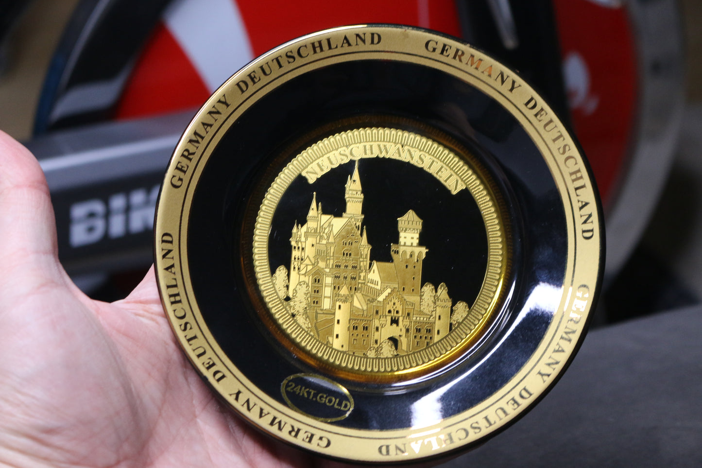 24K Gold Plated Round Plate Germany Deutschland Menorah Ceramic