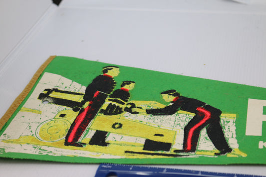 Vintage Souvenir Felt Pennant Canada Old Fort Henry Kingston, Ontario