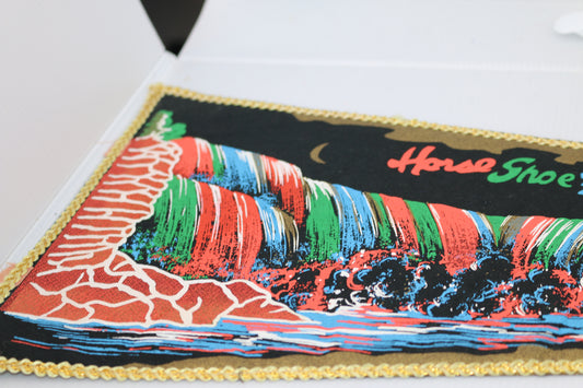 Vintage pennant felt souvenir Beautiful Niagara Falls Canada HorseShoeFalls