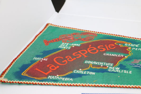 Vintage Souvenir Felt Pennant La Gaspésie Le rocher Perce Québec