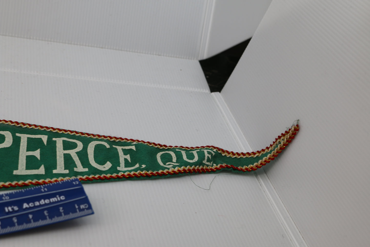 Vintage Souvenir Felt Pennant La Gaspésie Le rocher Perce Québec