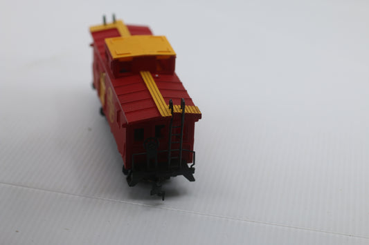 Bachmann HO Santa Fe Caboose ATSF #999628 Red & Yellow w/ Ladder