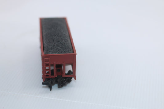 Life-Like HO Scale Canadian National 2-Bay Hopper Car #139789 With Coal Load