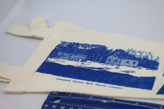Vintage Souvenir Felt Pennant Canada Village Historique Acadien