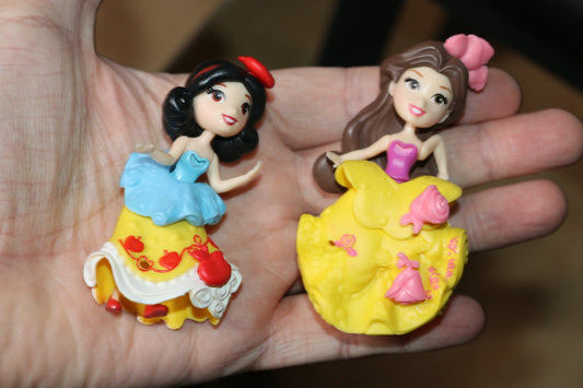 Disney Princess Figures, Little Kingdom, Dolls x 2. Belle, Snow White