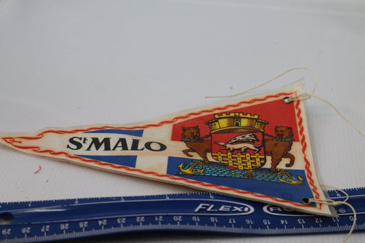 Vintage Souvenir Felt Pennant Double sided Saint-Malo Commune en France