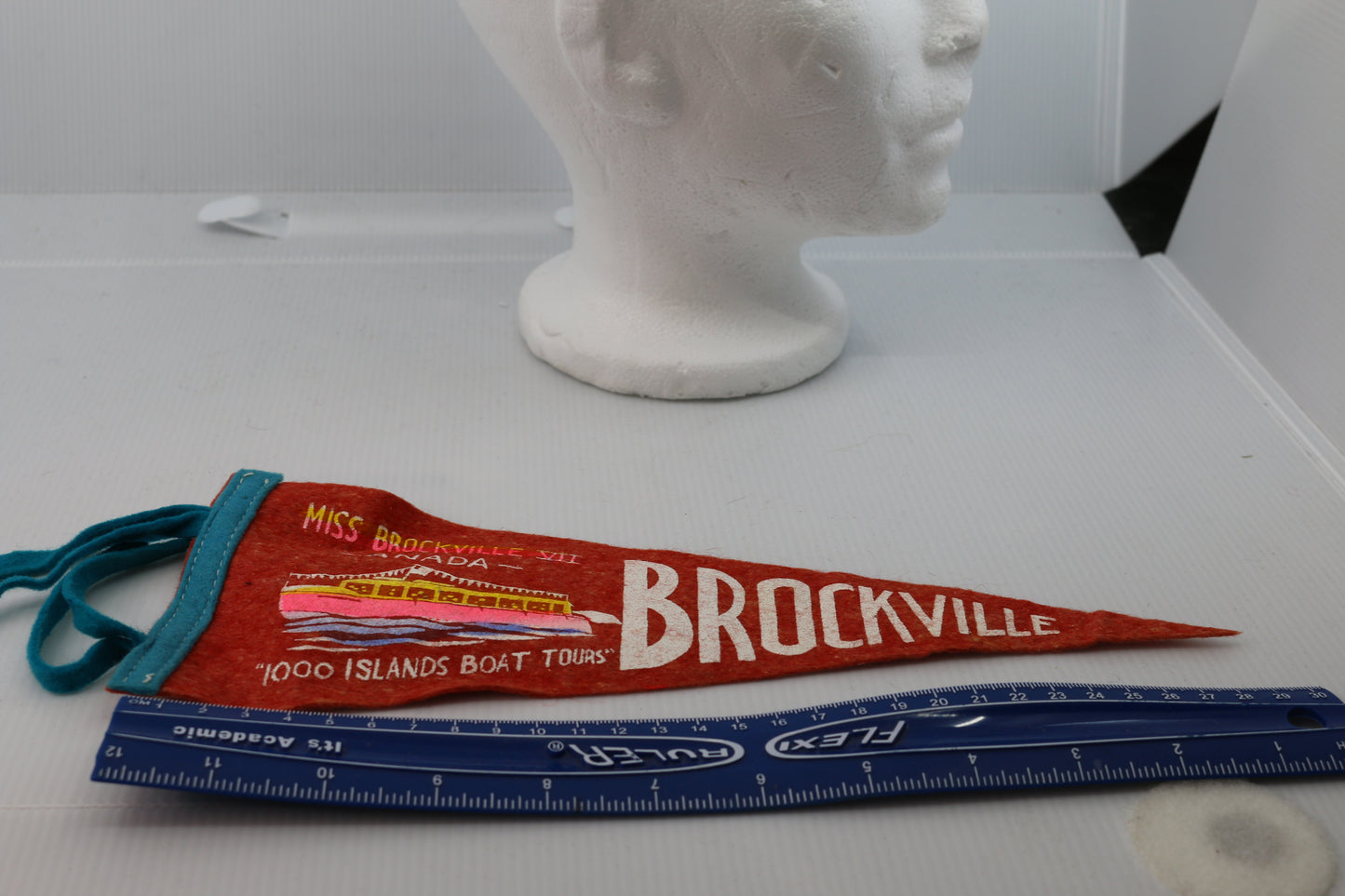 Vintage Souvenir Felt Pennant Small Miss Brockville 1000 islands boat tours