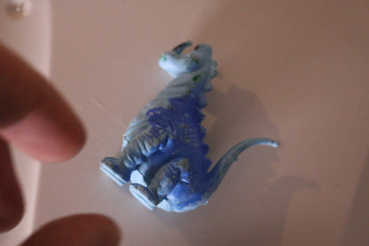 vintage 2.75” randtoy? chinasaur dinosaur fantasy Blue D&D figure