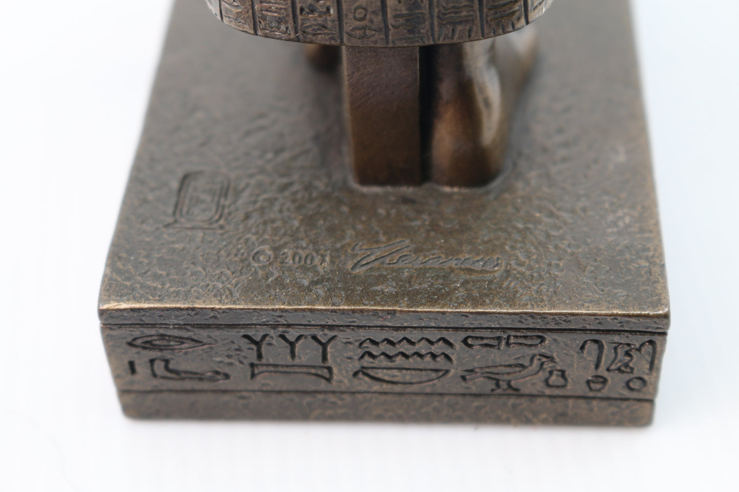 Vintage healing statue ancient egyptian zemeno figurine