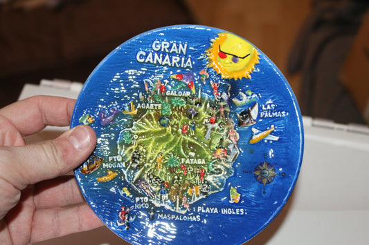 vintage cerama hand painted plate of GRAN CANARIA wall hanging spain