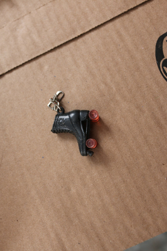 Vintage Rollerblade 4 wheels Skate Keychain miniature 5cm toy key-ring