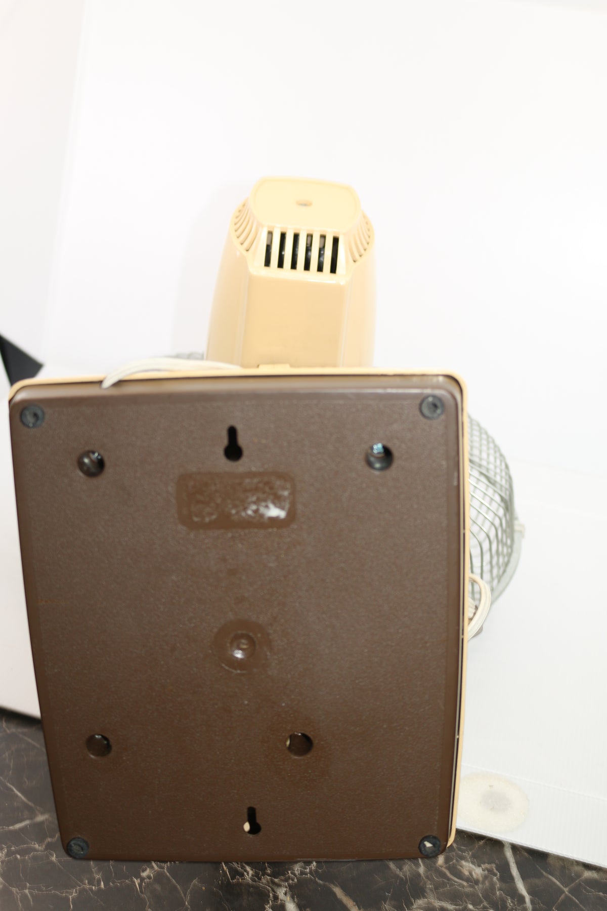 Galaxy 12" Oscillating Fan Vintage Amber Fan Blades 3 Speed cream & Brown
