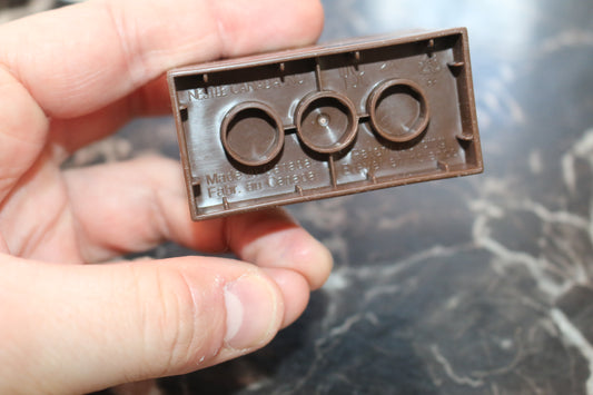 Vintage Vtg nestle smarties brown canada plastic building block mega