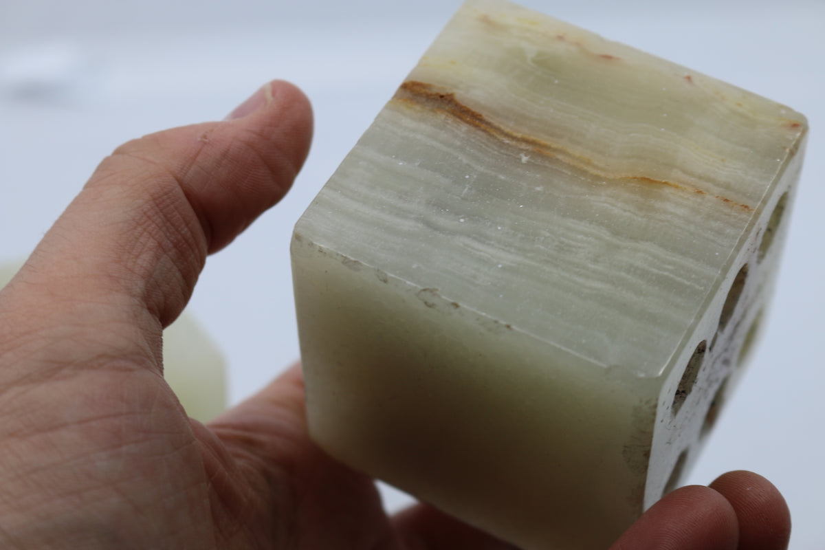 Vintage Carved Onyx Agate Stone Dice Paperweight Pen Pencil Holder Desk