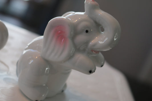 Vintage 50s MCM Porcelain Elephant Salt & Pepper Shakers Kitsch