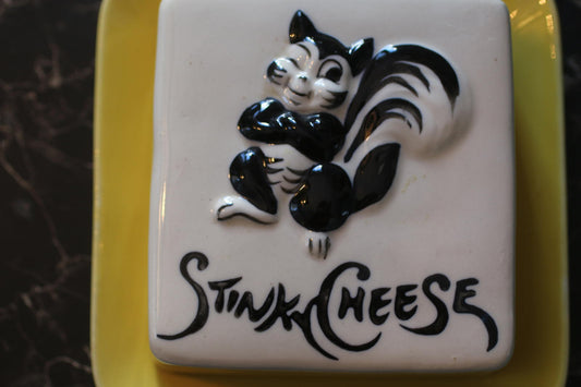 Stinky Cheese Skunk Vintage Ceramic Butter Dish & Lid Kitchen Kitch 1950s