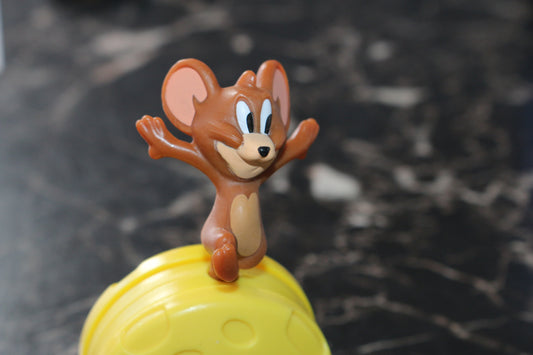 McDonalds toy TOM & JERRY, JERRY'S CHEESE WHEEL