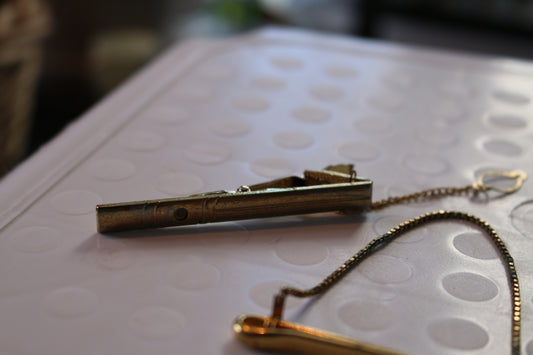 Vintage Tie Retainer Slide Gold Tone Bar with Chain PEAKY BLINDERS & clip