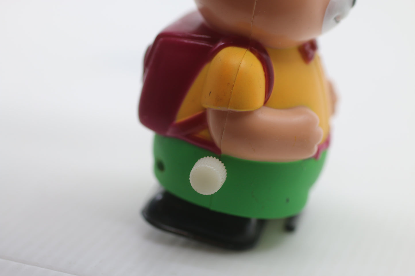 1980's 1990's Wind-up plastic Bear figure toy