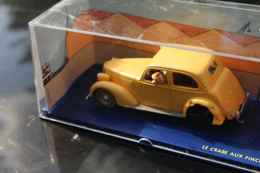 TINTIN N° 23/24 : LA DEPANNEUSE + LA VOITURE ACCIDENTEE DU CRABE AUX PINCES D'OR