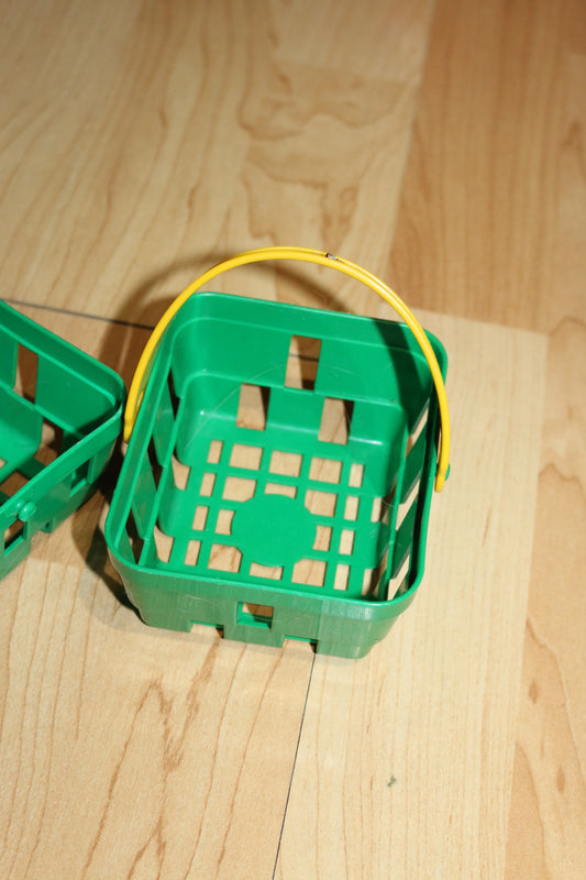 Lot 2 green Basket w/ 1 yellow handle toys vintage Kitchen dolls pretend toys