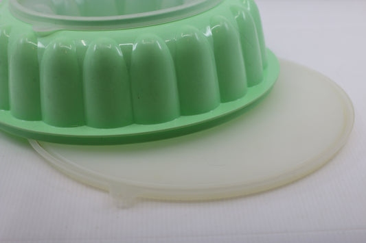 Tupperware Vintage Jel-N-Serve Jello Mold – 3-Piece Set – Mint Green