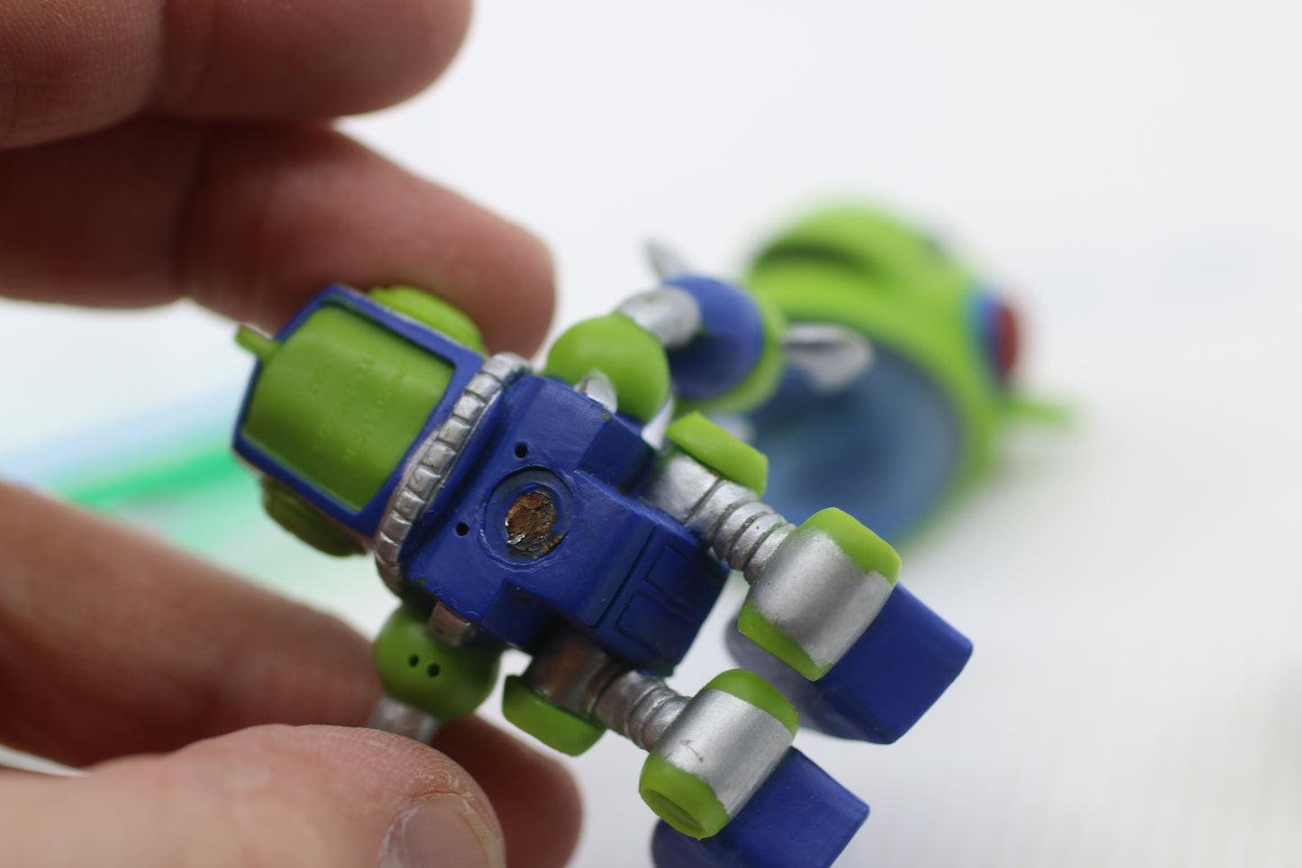 Vintage Y2K Tech Deck Dude Tek Robot Figure – Early 2000s Skate Toy – Collectible