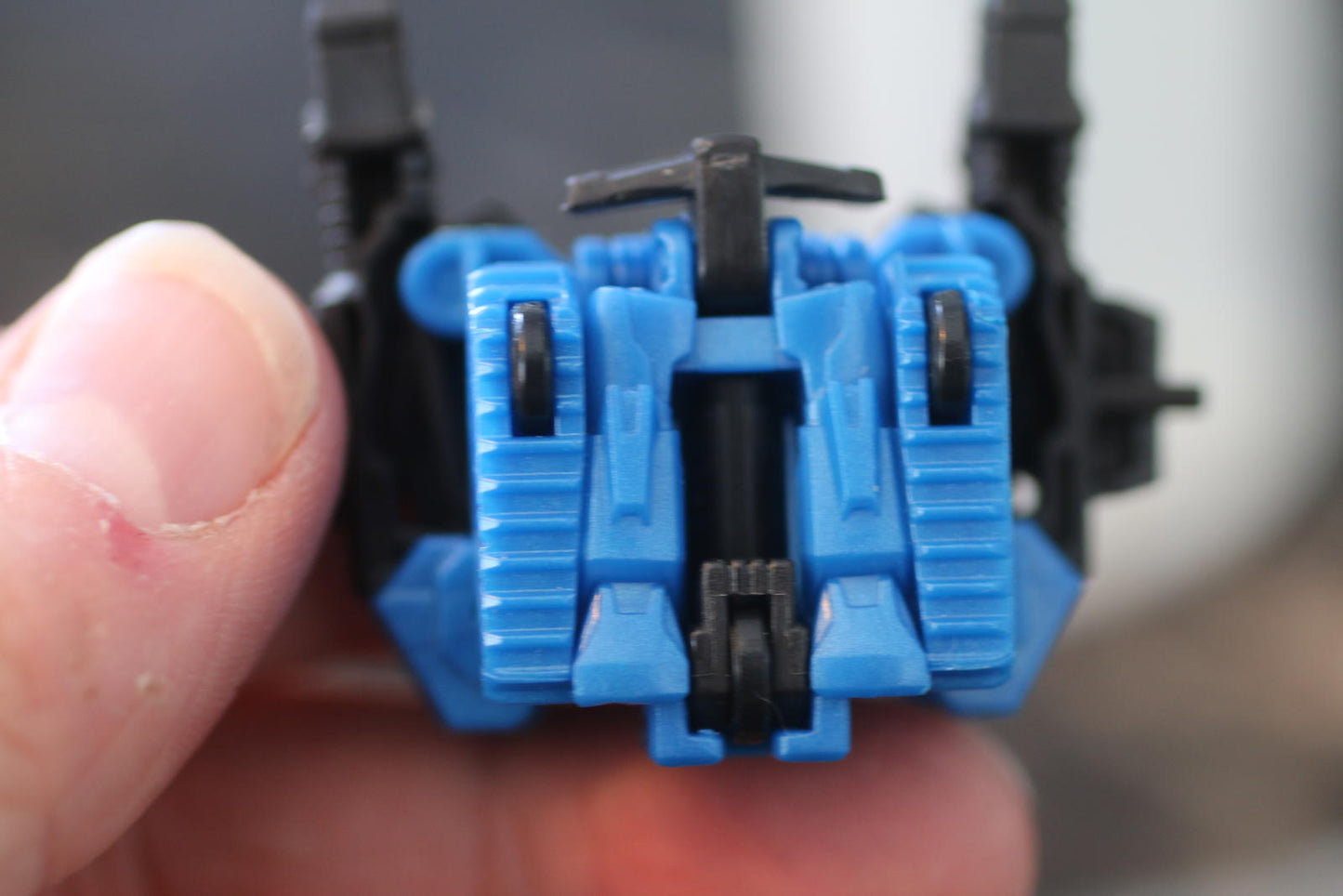 2016 Hasbro Transformers Robots in Disguise HI-Test Only & Optimus Prime Figure