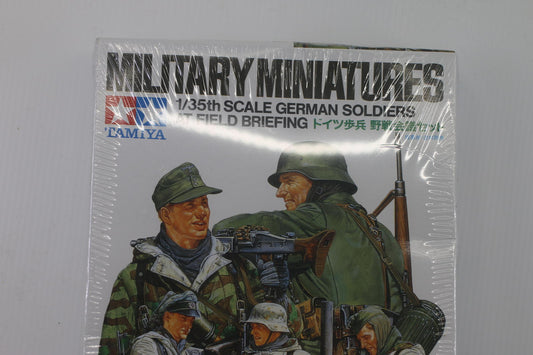 Tamiya Military Miniatures 1/35th Scale German Soldiers Field Briefing Model Kit