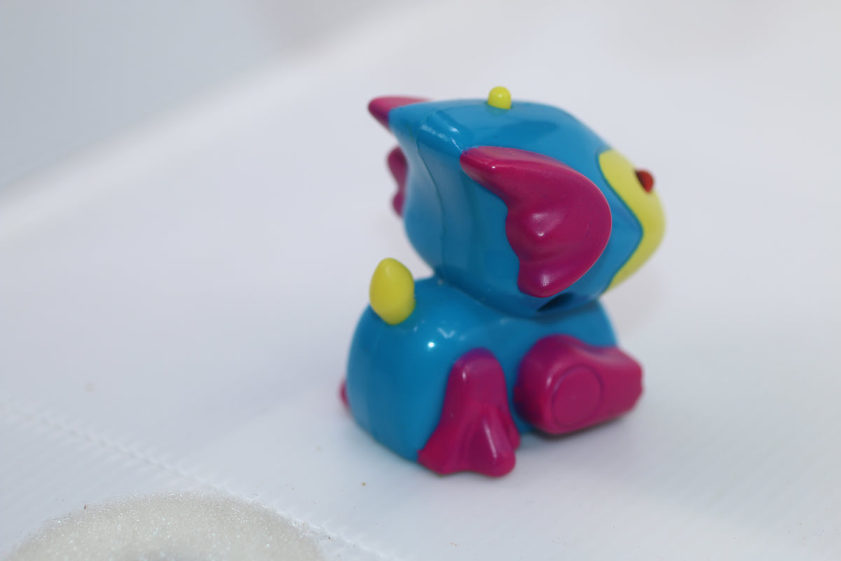 2003 Burger King Magnetic Micropet Giddy-Pal Chubsi-Pal Preowned