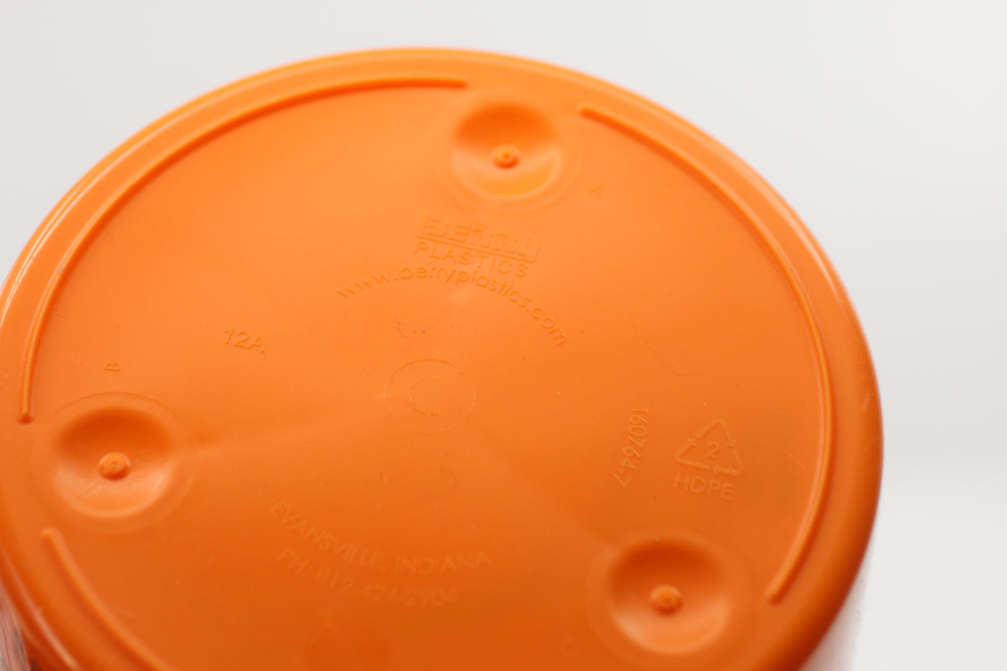 2023 McDONALD'S Halloween Bucket Pail Classic Boo Buckets HAPPY MEAL TOYS Orange