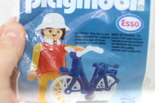 Vintage PLAYMOBIL ESSO Woman & Bike 1985 SEALED Figurine New rare