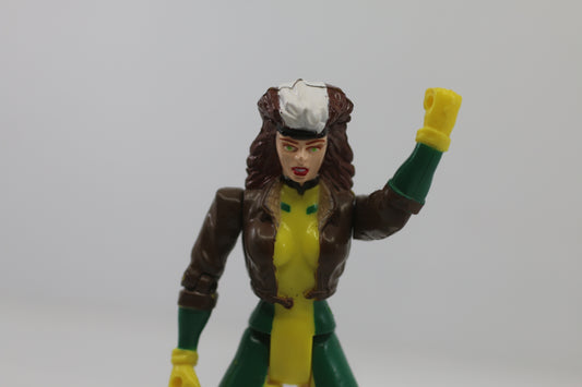 Rogue 100% Complete X-Men 1994 Toybiz Vintage Action Figure