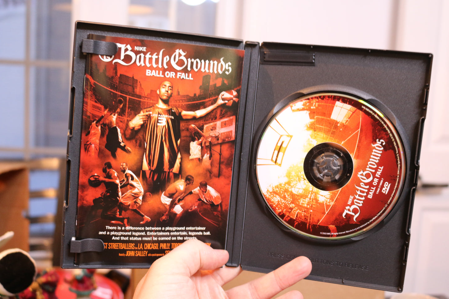 Nike Battlegrounds: Ball Or Fall (Dvd - 2004)