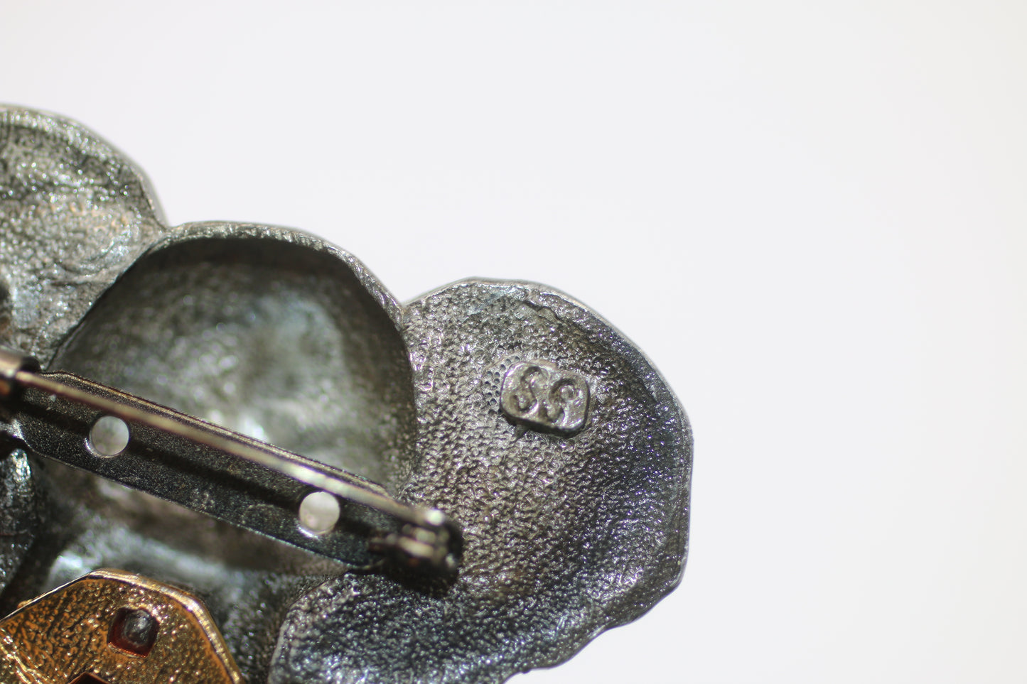 Vintage Elephant Head Lapel Pins Set of 2 Pewter Tone Brass Tusks Animal Jewelry