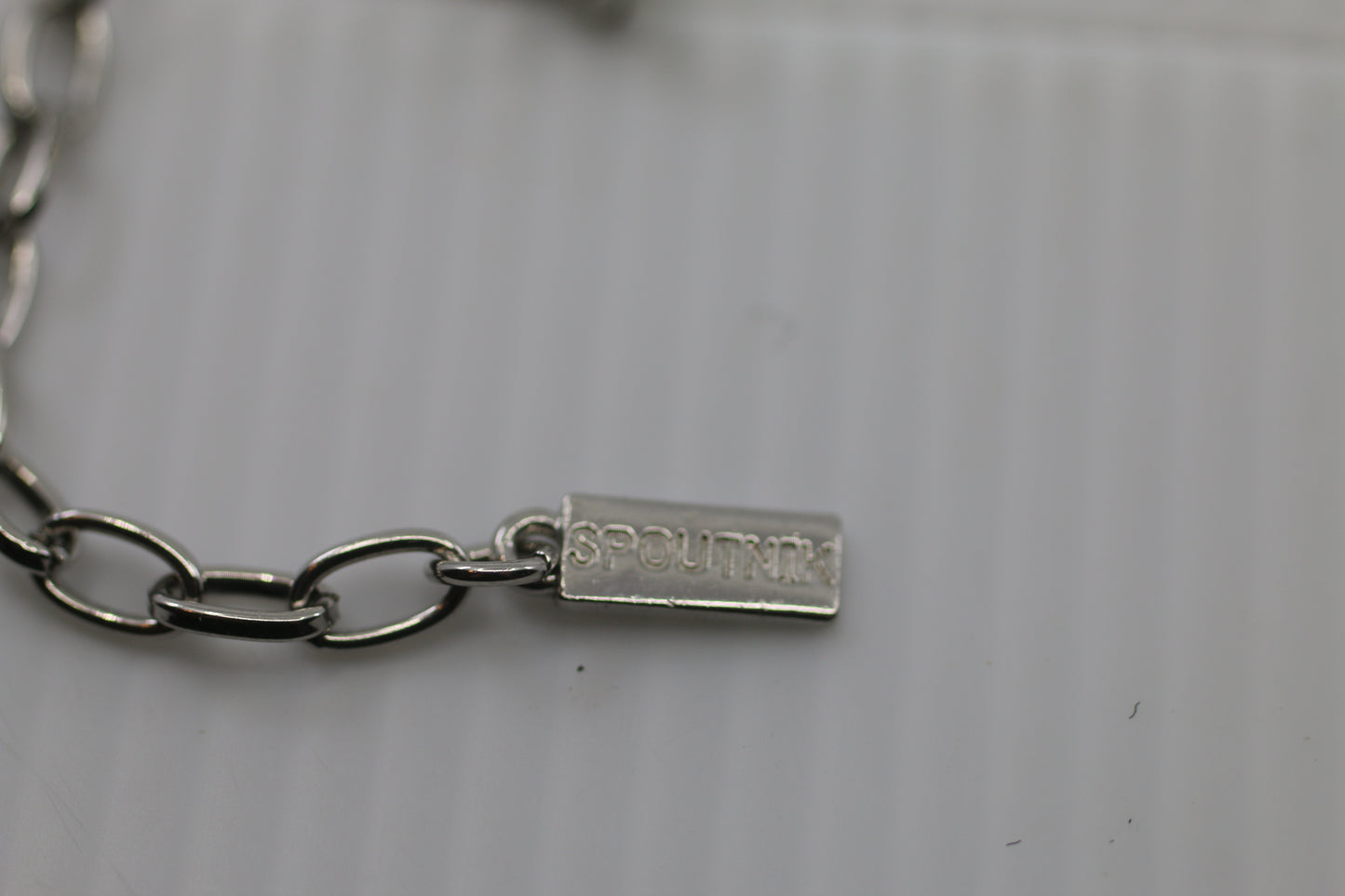 Vintage SPOUTNIK Silver Tone Snake Chain Necklace w/ Extender – Minimalist Retro Jewelry