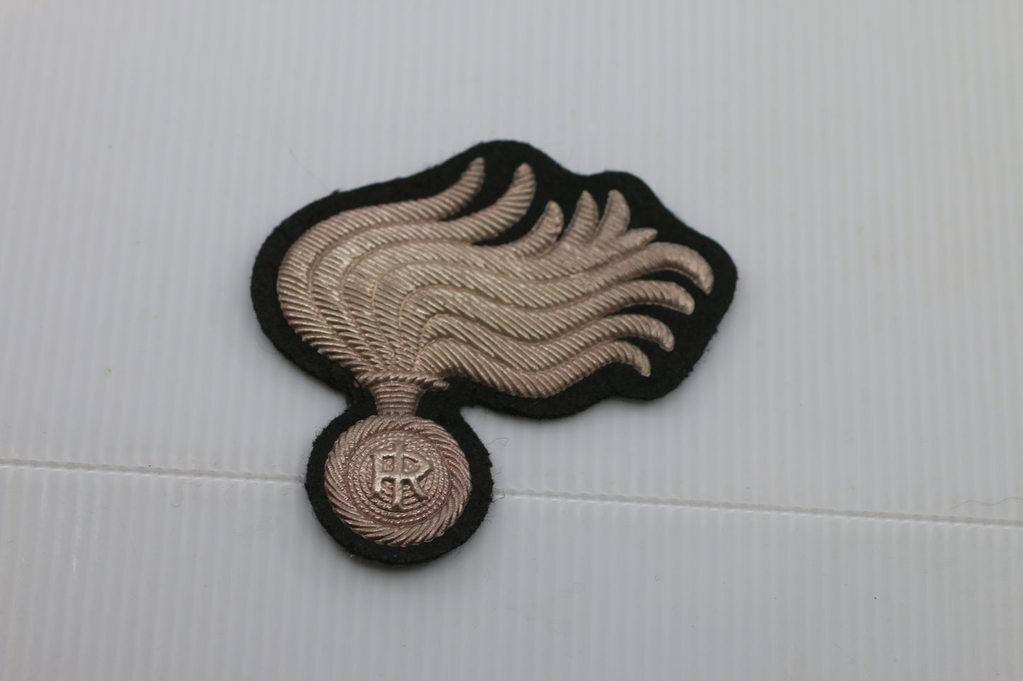 Italian Law Enforcement Cap Badge Insignia – Vintage Uniform Emblem – 85 mm