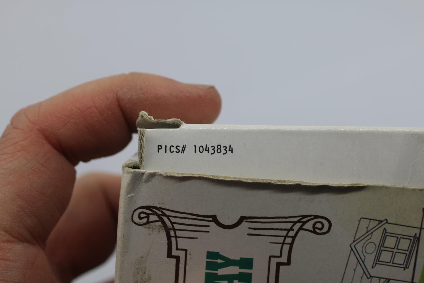 2 CLASSIC STREETCARS HO SCALE DESIRE ST. AND POWELL & MASON ST. TROLLEY