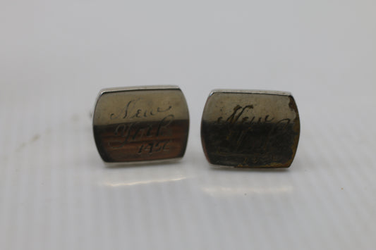 Vintage “New York 1956” Engraved Silver-Tone Cufflinks – Mid-Century Souvenir